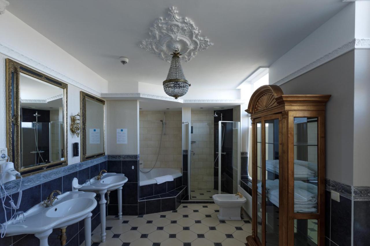 Boutique Hotel Puur Zee - Adults Only Wijk aan Zee Exterior photo