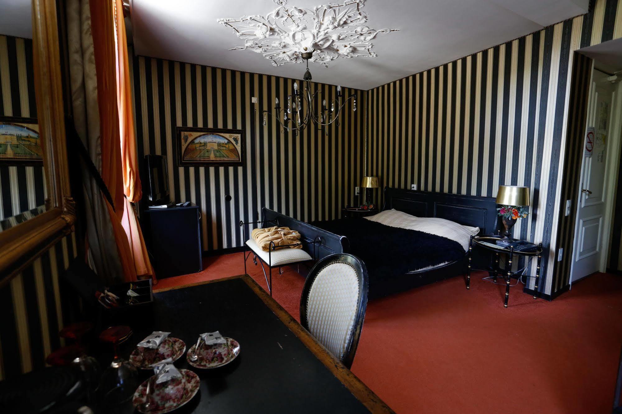 Boutique Hotel Puur Zee - Adults Only Wijk aan Zee Exterior photo